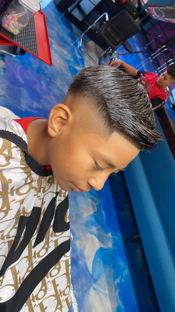 Skin fade haircut by Hollywood Barber Co